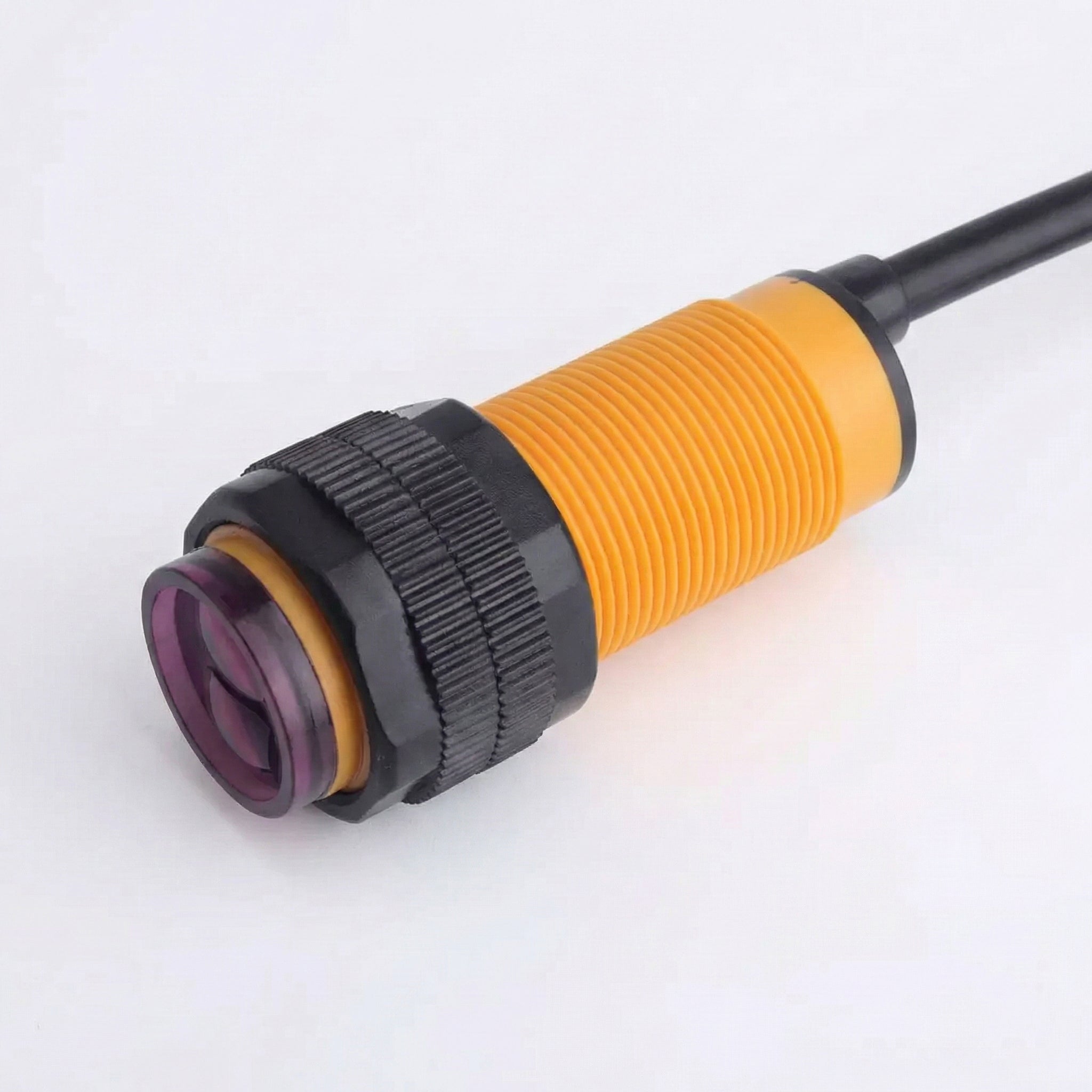 Diffuse Photoelectric Sensor Switch (70cm Range)(BE114)