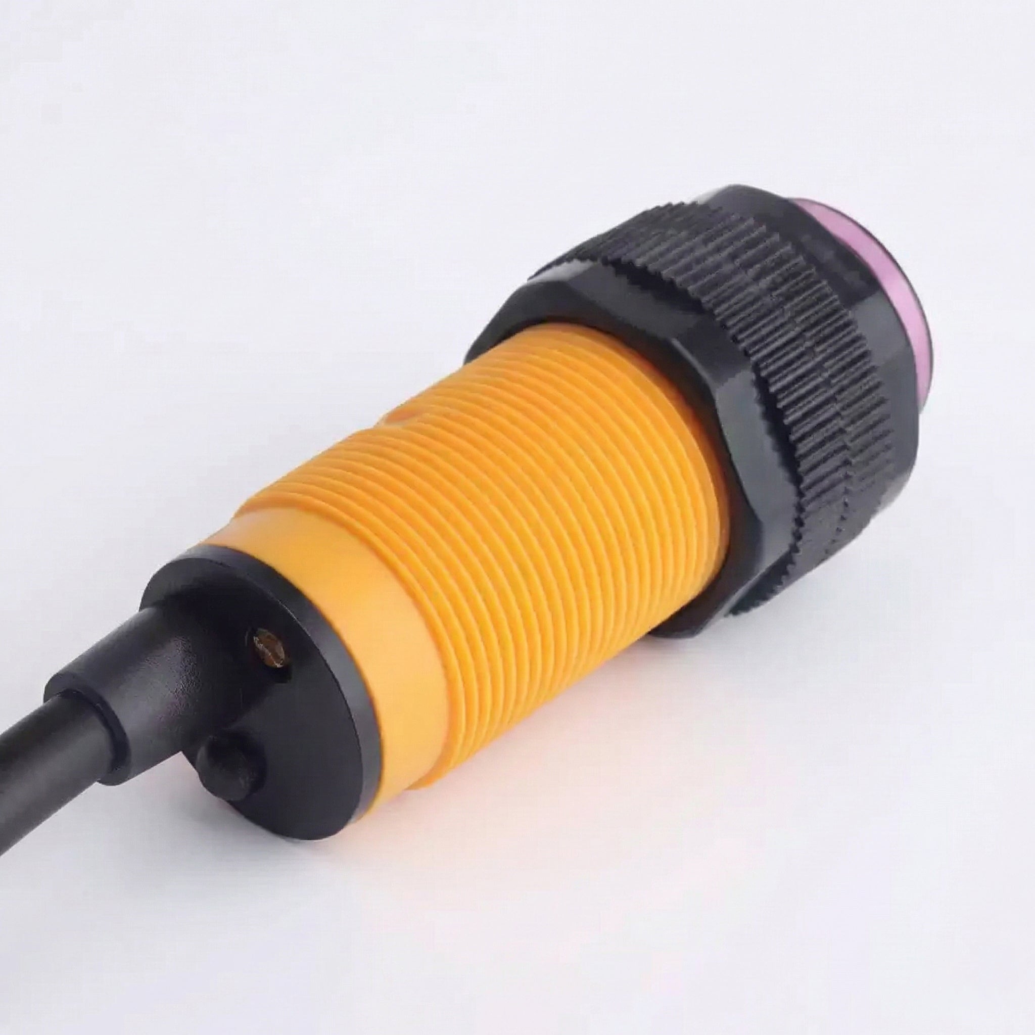 Diffuse Photoelectric Sensor Switch (70cm Range)(BE114)