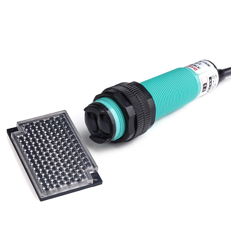 Diffuse Photoelectric Sensor Switch (200cm Range)(BE115)